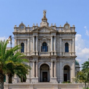 NEAPOL - SANKTUARIUM MADONNA DELL'ARCO - SANKTUARIUM MB RÓŻAŃCOWEJ Z POMPEJÓW